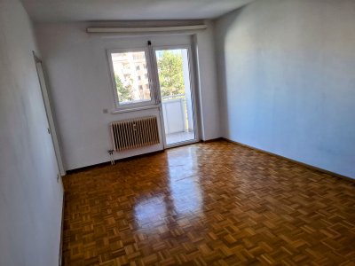 2 Zimmer- Wohnung, Nähe TU Graz, nicht WG tauglich.