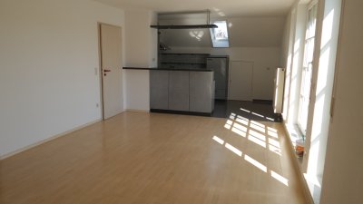 2,5 Zimmer Dachgeschosswohnung