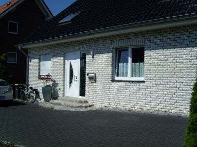 Moderne, ruhige 66 m² Maisonette Wohnung im 1.OG inkl. Klimaanlage+PKW-Stellplatz