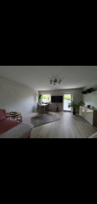 von Privat-2 Zimmer Wohnung mit Terrasse im Grünen