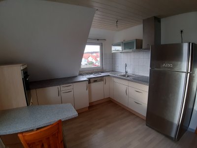 Schöne 2-Zimmer-DG-Wohnung