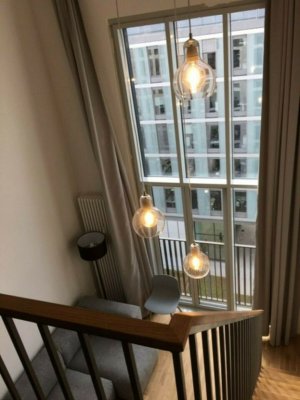 Hochwertiges Galerieapartment, möbliert mit Fitnessraum