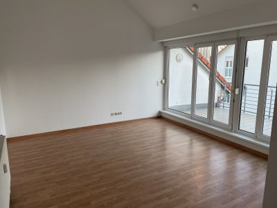 Dachgeschosswohnung in ruhiger Lage