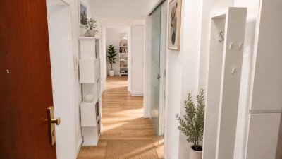Stilvoll, modern, einziehbereit - 3-Zi.-Wohnung der Extraklasse