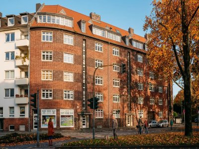 Düsseldorf 40476: Helle 2-Zimmer-Wohnung mit Terrasse – 58 m², 2. OG, Küche inkl.
