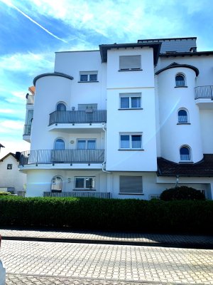 Geschmackvolle 3-Raum-Terrassenwohnung mit Aufzug, Balkon und Videoüberwachten Tiefgarage in Andernach