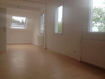 Gemütliche Dreizimmerwohnung mit Nutzflächen