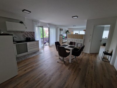 Helle 3 ZImmer Wohnung mit Balkon