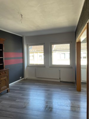 Modernisierte 5 Zimmer Wohnung in zentraler Lage