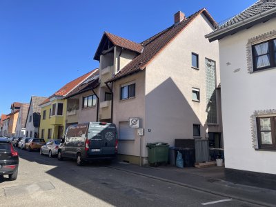 Mehrfamilienhaus mit 10 Wohnungen