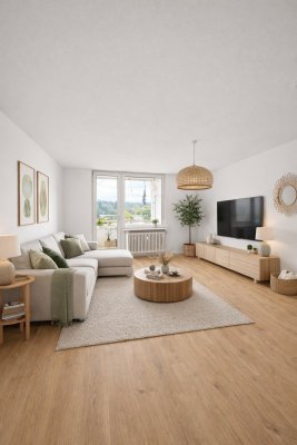 Erstbezug nach Renovierung – 3-Zimmer-Wohnung mit Loggia