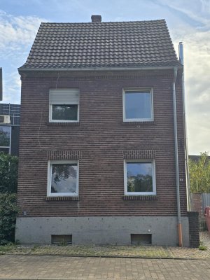 Renoviertes, freistehendes Einfamilienhaus in bevorzugter Lage von Wassenberg (Provisionsfrei)
