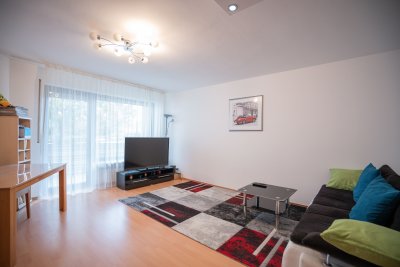 Stilvolle 2-Zimmer-Wohnung mit Balkon und Einbauküche in Saulheim - Provisionsfrei