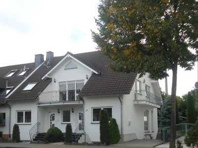 Exklusives Mehrgenerationshaus (2 oder 3 abgeschlossene Wohneinheiten möglich) in Koblenz-Wallersheim