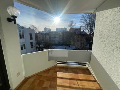 PRIVAT - Ruhige 1-Zimmer-Wohnung mit Lift & TG - U-Bahn fußläufig - Obersendling/Thalkirchen