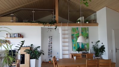 Außergewöhnliche Traumwohnung (ca.135 qm, 4 Zimmer) mit Dachterrasse