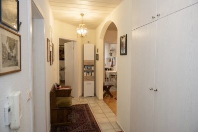Seltene Kaufgelegenheit: Seniorengerechte 2,5-Zi.-Wohnung mit Aufzug, Balkon & TG in Bad Rothenfelde