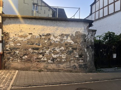 Seltenes Grundstück mit Altbestand im Herzen von Andernach.