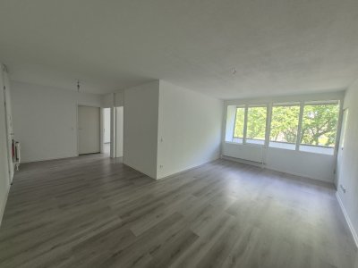 3 Zimmer Wohnung frisch renoviert mit Keller, Balkon