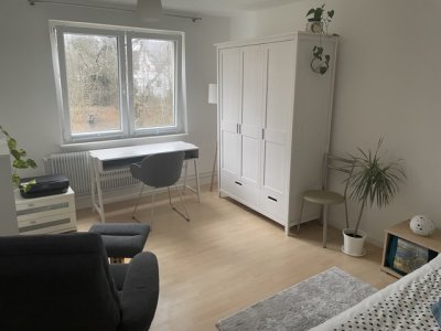 Moderne neue 4er WG ruhig und zentral gelegen 390,- warm