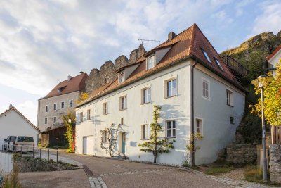 Historisches Einfamilienhaus in idyllischer Lage in Lupburg