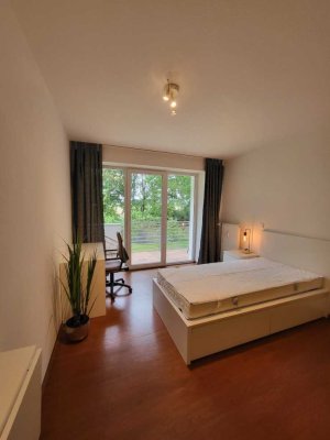 1-Zimmer-Wohnung möbliert mit Balkon & Stellplatz