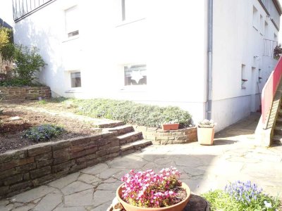 gute geräumige Studentenwohnung