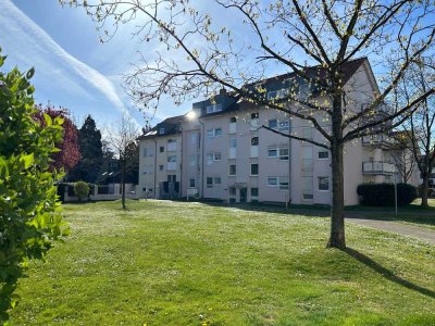 Helle 1 Zimmer-Wohnung mit schönem Balkon in Kehl