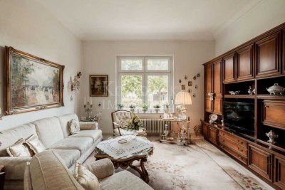 Toplage Liebfrauenring - Stilvolle 4-ZKB EG-Wohnung mit Balkon in sanierter Jugendstilvilla!