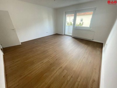 3 Zimmer-Wohnung mit südseitigem Balkon!