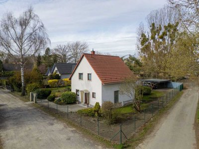 Urban wohnen, gemütlich leben – Haus mit Garten für kleine Familie