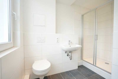 Großes Bad / Offene Küche / Alles neu