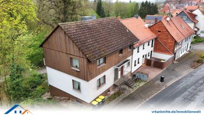 Attraktives Renditeobjekt bestehend aus drei Wohneinheiten mit Potential!
