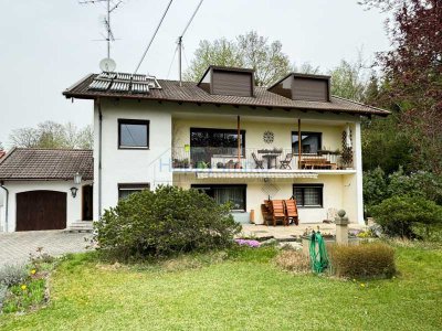 Besichtigung 16.5. -bezugsfreies 2 Familienhaus mit ausgebauten DG -großes Grundstück Südausrichtung