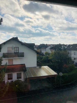 Dachgeschoss Studioappartement *sehr hell* gemütlich*Gartenmitbenutzung