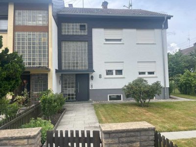 Gepflegte 2-Zimmer-Dachgeschosswohnung in Sindelfingen-Darmsheim günstig von privat