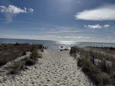 Zwei Doppelhäuser - 4 Wohneinheiten in Traumlage ! Nur wenige Schritte vom Ostseestrand entfernt !!!