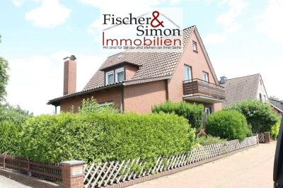 Nienburg-laufend gut unterhaltene Immobilie mit Garage, Keller u. schönem Garten, stadtnah gelegen