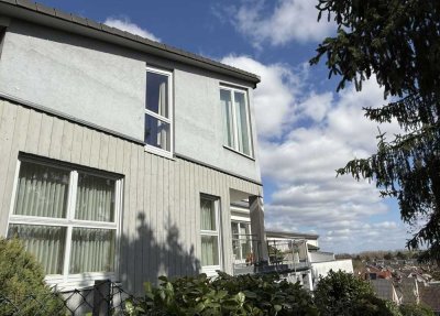 Raum, Licht, Lage: Exklusive 3,5-Zimmer-Wohnung in Mainz-Laubenheim