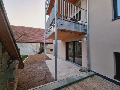 Erdgeschoss mit Gartennutzung, Erstbezug sofort bezugsfertig