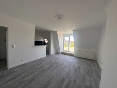 Helle Gehobene Single Wohnung - Top Lage in Merseburg