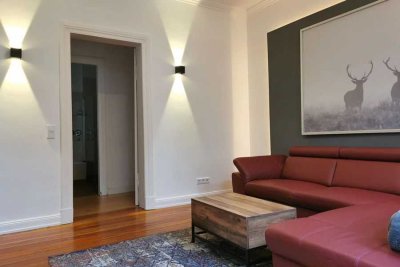 Möbliertes 80m² 3 Zimmer-Wohnung mit sonniger Terrasse in zentraler Lage