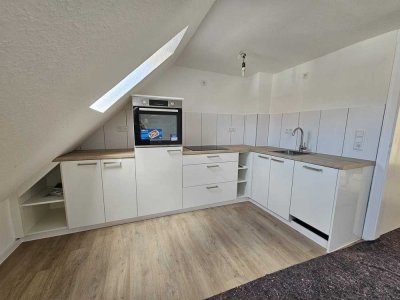 Helle 3-Zimmer Dachgeschosswohnung in Wuppertal-Heckinghausen