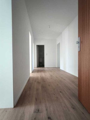 Schöne 3- Zimmer Wohnung mit Aufzug und Balkon in Hamm Herringen