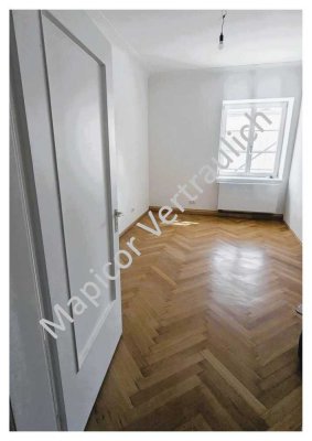 Exklusiv & hell: 4-Zimmer-Altbauwohnung mit Flair – saniert, modernisiert, einzugsbereit