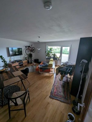 3-Zimmer-Wohnung mit Balkon und Einbauküche in Frankfurt am Main