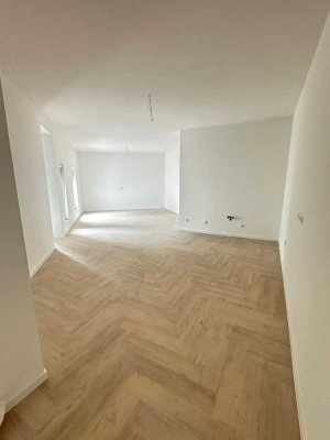 Stylische Maisonette-Wohnung mit Garten