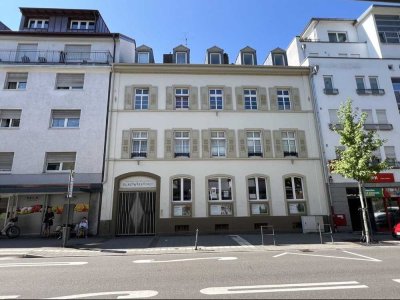 Stilvolles 3,5 Zimmer Raumwunder in historischem Gebäude