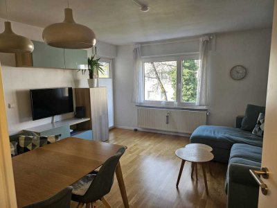 Stilvolle, vollständig renovierte 3,5-Zimmer-Wohnung mit Balkon und EBK in Fellbach