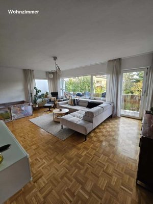 Großräumige 3 Zimmer Erdgeschosswohnung mit Balkon & 2 Stellplätze in Alfter Oedekoven